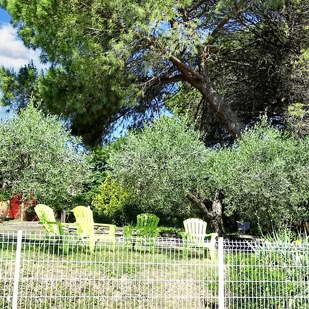 Maison Charmante A Avec Piscine Partagee *